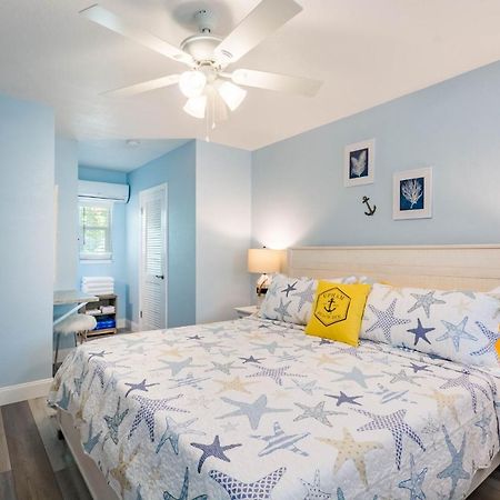 Upham Beach Inn セント・ピート・ビーチ エクステリア 写真