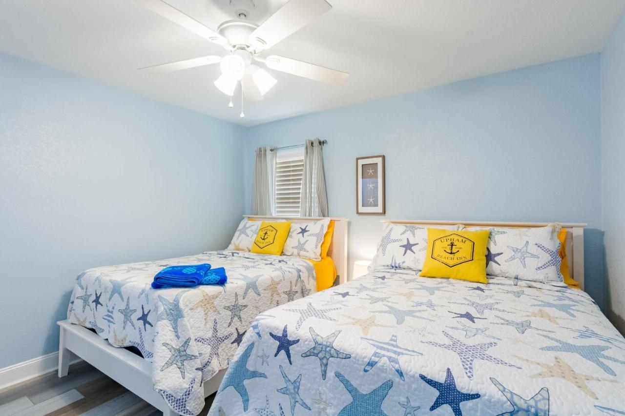 Upham Beach Inn セント・ピート・ビーチ エクステリア 写真