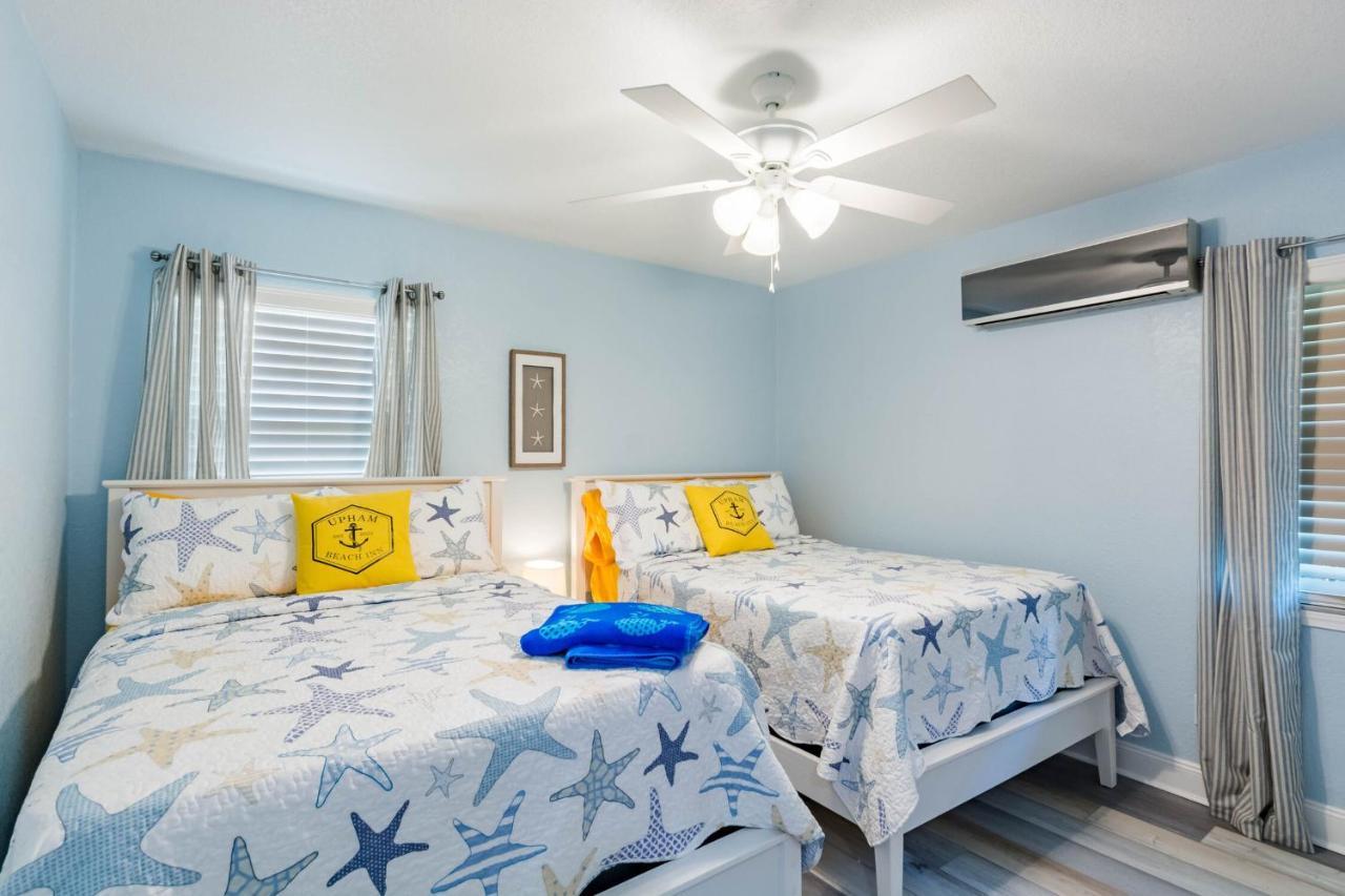 Upham Beach Inn セント・ピート・ビーチ エクステリア 写真